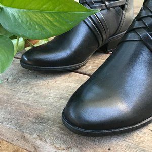 bare traps goldie bootie